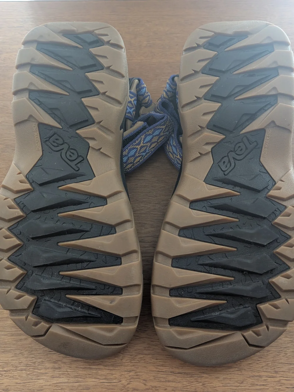 Teva M Terra Fi 5. Men's size 9.5 (42.5)